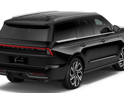 New 2026 Lincoln Navigator Black Label image 3