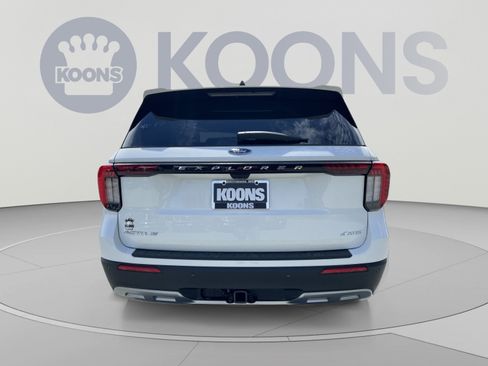 New 2026 Ford Explorer Active w/ Active Comfort Package AWD/4WD image 5
