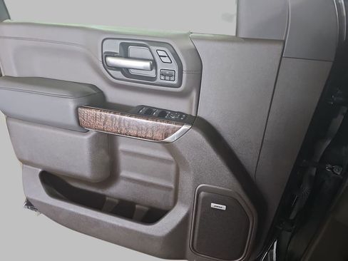 Used 2020 GMC Sierra 2500 Denali w/ Denali Ultimate Package image 32