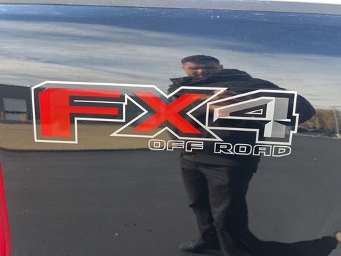 Used 2019 Ford Ranger XLT w/ FX4 Off-Road Package image 9