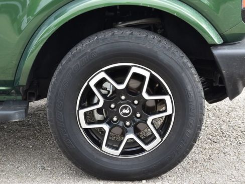 Used 2025 Ford Bronco Sport Badlands AWD/4WD image 4