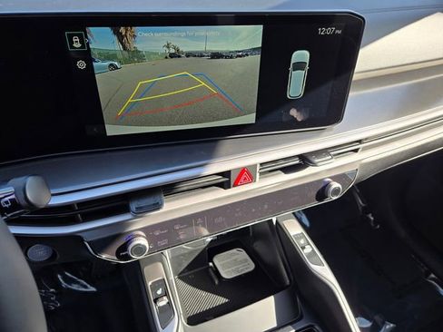 New 2026 Kia Sorento S w/ S Panoramic Sunroof Package FWD image 12