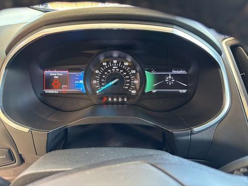 Used 2016 Ford Edge Titanium w/ Equipment Group 302A image 16