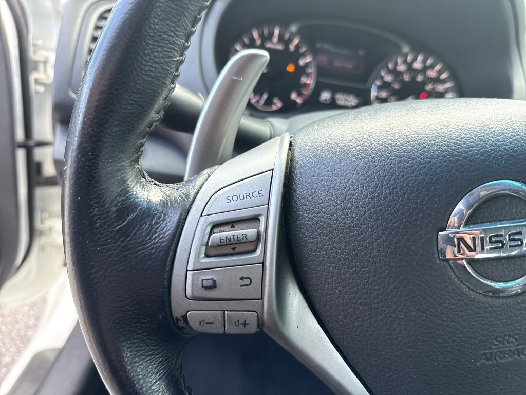 Used 2013 Nissan Altima 3.5 SV w/ Navigation Pkg FWD image 19