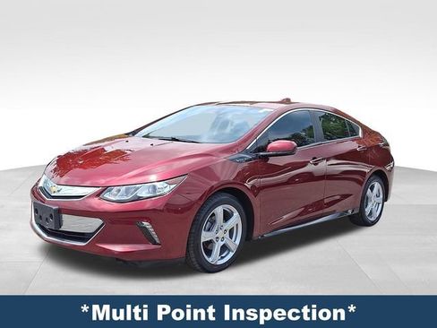Used 2017 Chevrolet Volt LT w/ Comfort Package FWD image 4