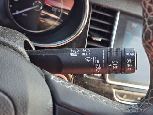 Used 2021 Buick Encore Preferred w/ Safety Package image 22