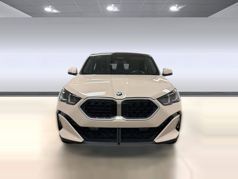 Certified 2026 BMW X2 xDrive28i AWD/4WD image 5