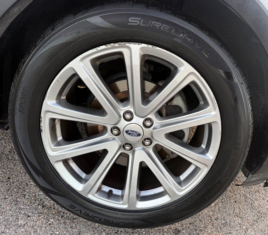 Used 2016 Ford Explorer Limited FWD image 26