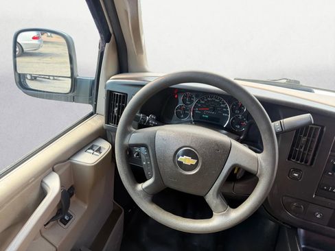Used 2019 Chevrolet Express 2500 w/ Driver Convenience Package RWD image 15