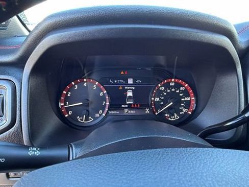 Used 2023 Nissan Titan PRO-4X w/ Pro-4x Convenience Package image 30