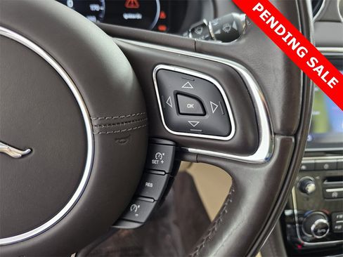 Used 2017 Jaguar XJ L Portfolio image 20