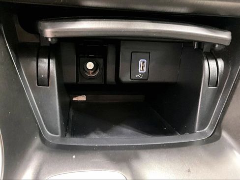 Used 2019 Honda Accord Hybrid image 32