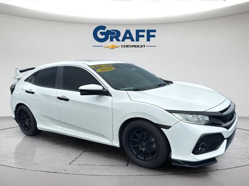 Used 2019 Honda Civic EX image 10
