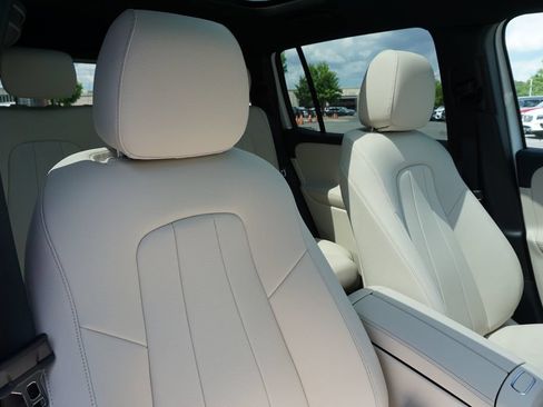 Certified 2025 Mercedes-Benz GLB 250 image 67