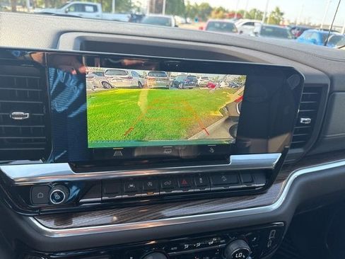 New 2026 Chevrolet Silverado 1500 LT w/ Z71 Off-Road Package image 15