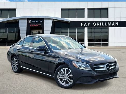 Used 2016 Mercedes-Benz C 300 4MATIC Sedan image 1
