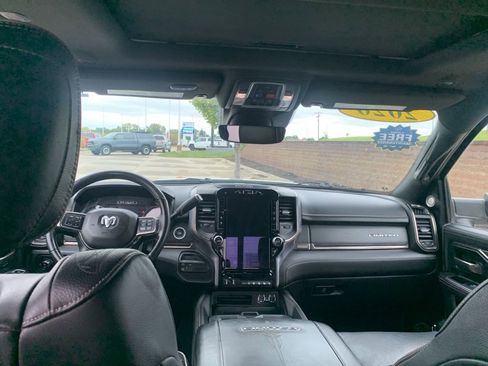Used 2020 RAM 2500 Limited image 15