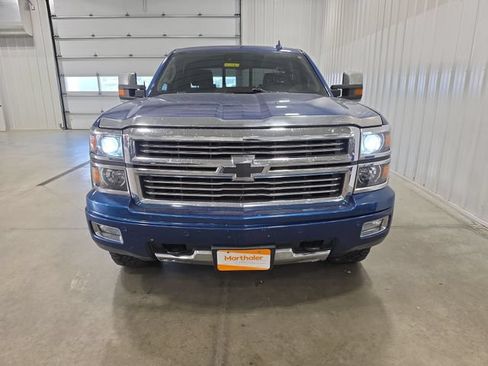 Used 2015 Chevrolet Silverado 1500 High Country w/ High Country Premium Package AWD/4WD image 3