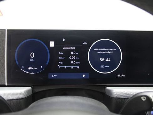 Used 2025 Hyundai Sonata SEL FWD image 17