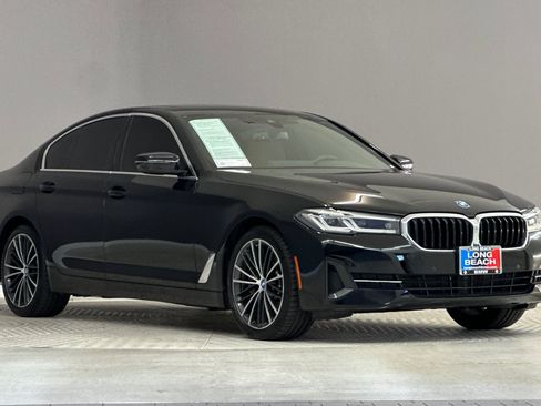 Used 2023 BMW 530e w/ Convenience Package RWD image 6