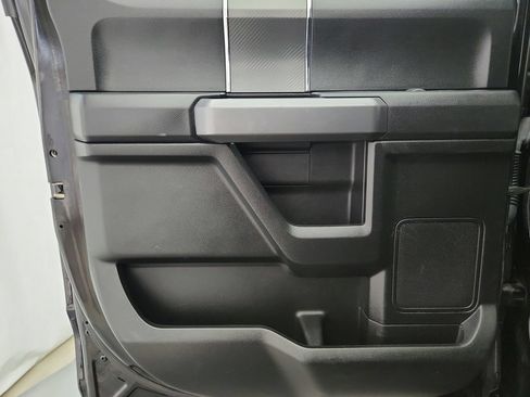 Used 2018 Ford F150 XLT w/ Equipment Group 301A Mid AWD/4WD image 21