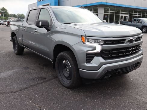 New 2026 Chevrolet Silverado 1500 RST w/ Safety Package AWD/4WD image 2