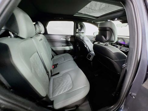 Used 2023 Kia Sportage X-Line w/ X-Line Premium Package image 28