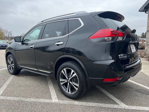 Used 2017 Nissan Rogue SL image 4