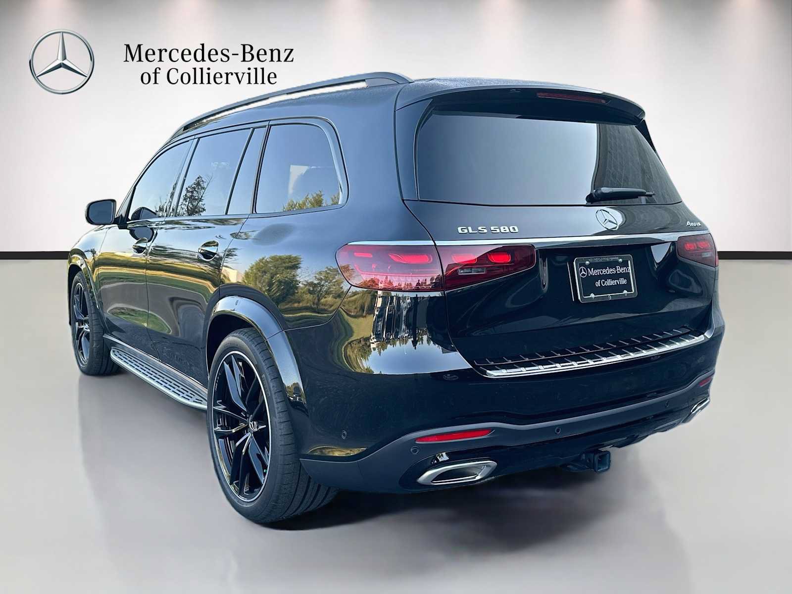 Used 2026 Mercedes-Benz GLS 580 4MATIC image 7