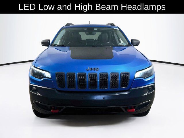 Used 2020 Jeep Cherokee Trailhawk AWD/4WD image 2