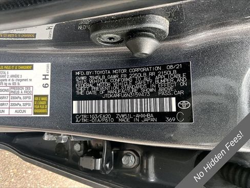 Used 2022 Toyota Prius XLE FWD image 28