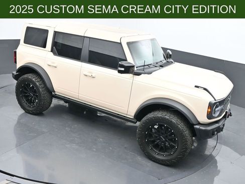 New 2025 Ford Bronco Badlands image 29