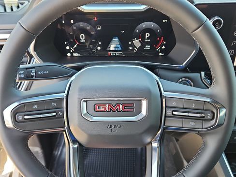 New 2026 GMC Canyon Elevation w/ Convenience Package RWD image 15