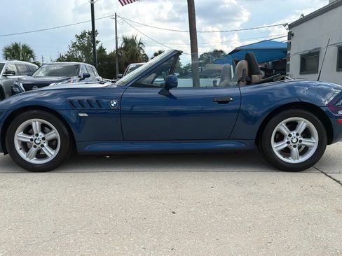 Used 2000 BMW Z3 2.5i RWD image 10