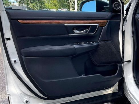 Used 2018 Honda CR-V EX image 9