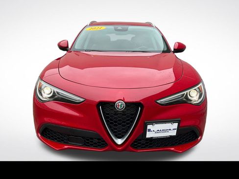 Used 2021 Alfa Romeo Stelvio Sprint w/ Cold Weather Package AWD/4WD image 23