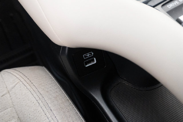 Certified 2023 Honda HR-V LX image 19