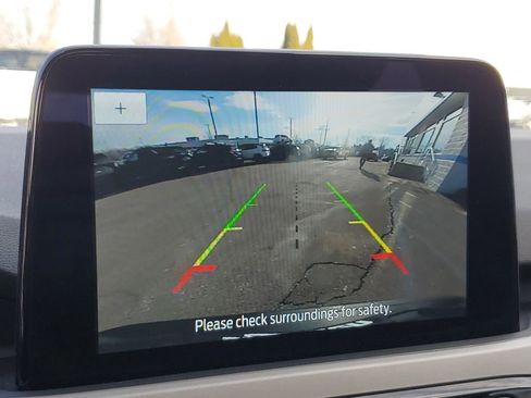 Used 2021 Ford Escape SE w/ SE Sport Appearance Package image 16