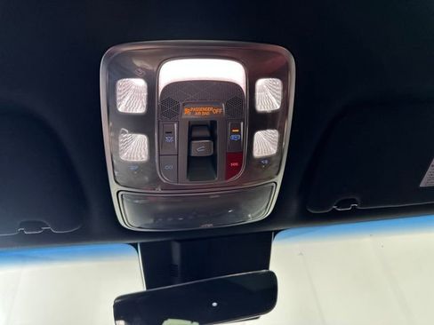 Used 2023 Genesis GV70 2.5T Sport Prestige w/ Sport Prestige Package image 24