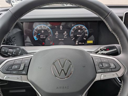 New 2026 Volkswagen Tiguan SE AWD/4WD image 20