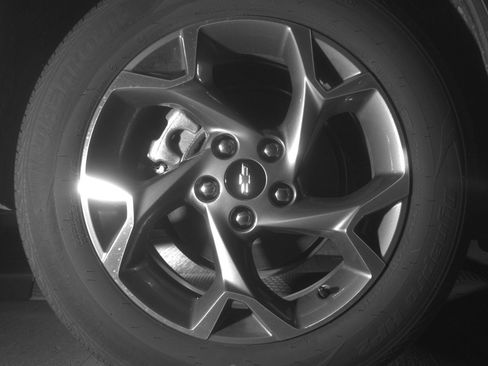 Used 2025 Chevrolet Trax LT w/ LT Convenience Package FWD image 15