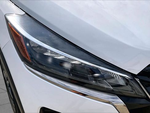 Certified 2023 Nissan Kicks SR w/ SR Premium Package FWD image 26