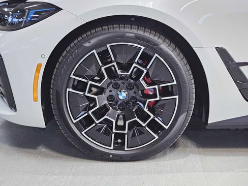 New 2025 BMW i4 xDrive40i w/ M Sport Package image 8