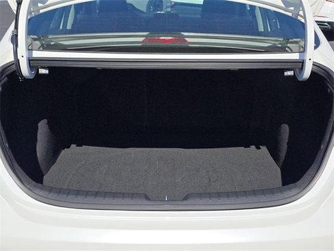 Used 2023 Kia Forte LXS w/ LXS Technology Package image 11