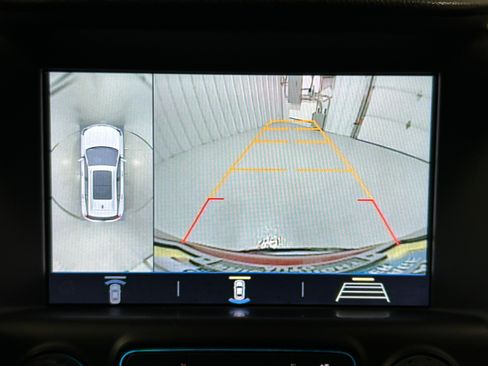 Used 2018 GMC Terrain Denali w/ Advanced Safety Package image 8