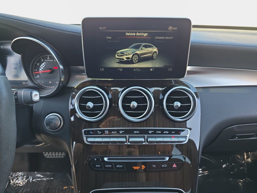 Used 2019 Mercedes-Benz GLC 43 AMG 4MATIC Coupe image 23