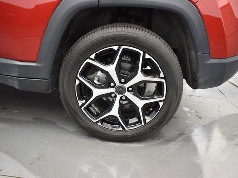 Used 2025 Jeep Compass Limited image 36