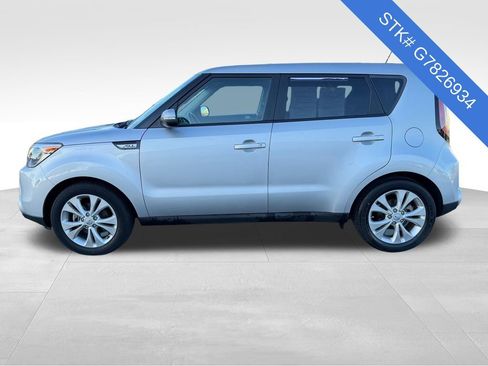 Used 2016 Kia Soul ! image 4