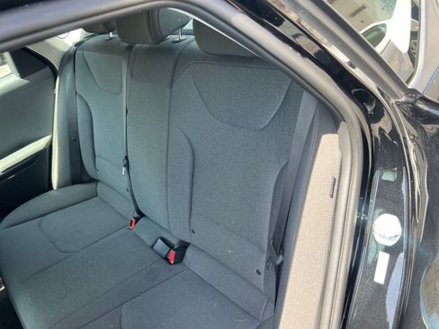 Used 2025 Kia K4 LXS image 33