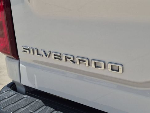Used 2022 Chevrolet Silverado 3500 High Country AWD/4WD image 6